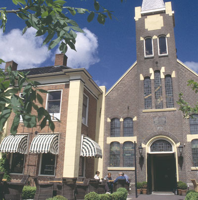 kerktoren van de theefabriek in Houwerzijl (Gn)